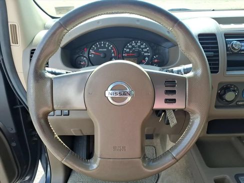 Used 2005 Nissan Frontier LE RWD image 21