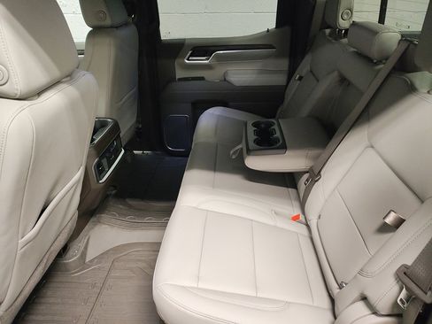 New 2026 GMC Sierra 1500 SLT w/ SLT Premium Plus Package image 27