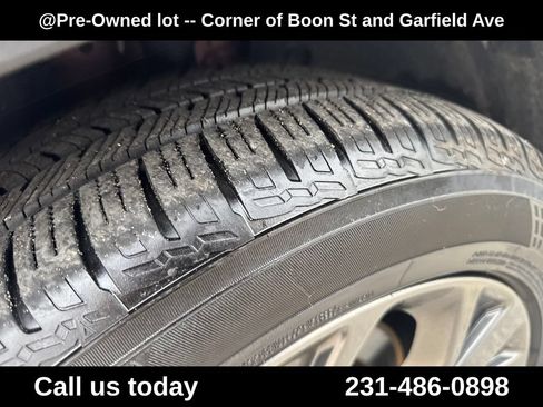Used 2018 Ford Explorer Sport w/ Equipment Group 401A AWD/4WD image 12