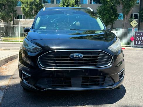 Used 2019 Ford Transit Connect Titanium w/ Titanium Premium Package FWD image 14
