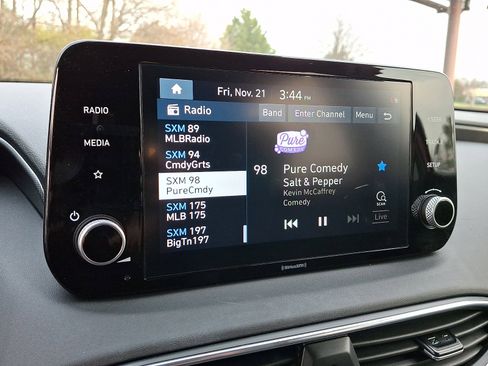 Used 2021 Hyundai Santa Fe SEL w/ Convenience Package image 18