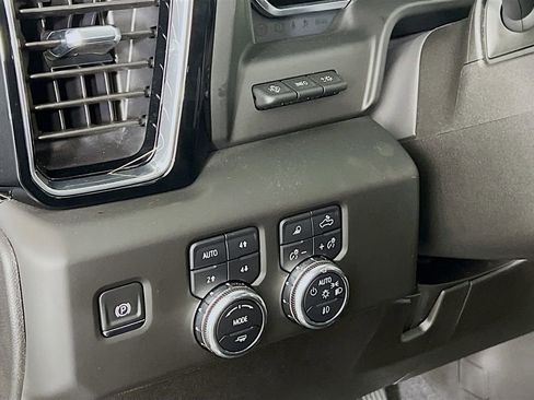 Certified 2025 GMC Sierra 2500 Denali w/ Denali Reserve Package AWD/4WD image 8