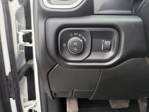 Used 2024 RAM 2500 Big Horn image 19