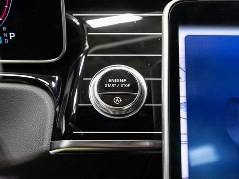 Used 2023 Mercedes-Benz S 580 S 580 image 16