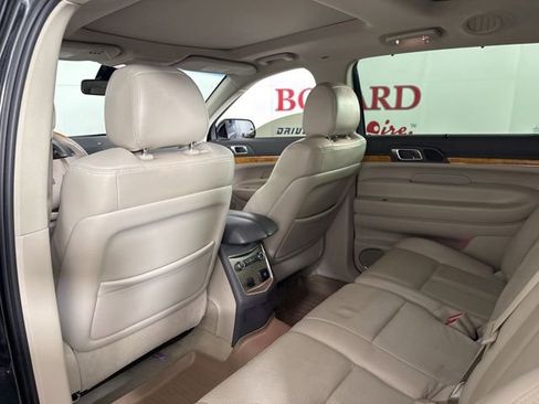 Used 2011 Lincoln MKT 2WD w/ 101A Rapid Spec Order Code image 14