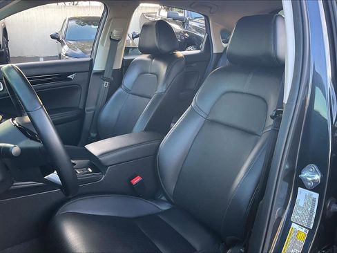 Used 2024 Honda Civic EX-L image 27