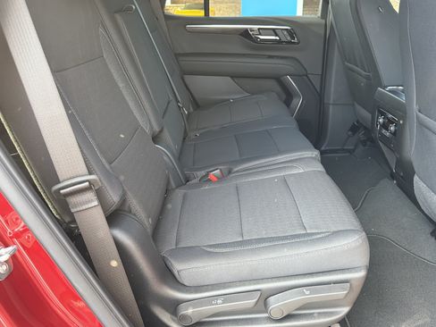 New 2026 Chevrolet Tahoe LS w/ LPO, Chrome Package AWD/4WD image 15