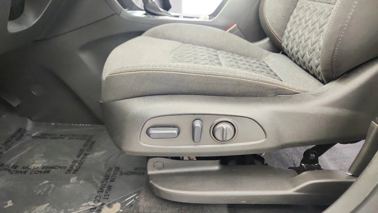 Used 2024 Chevrolet Equinox LT w/ LPO, Cargo Package FWD image 14