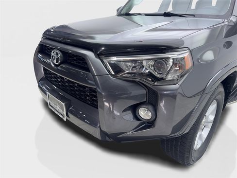 Used 2018 Toyota 4Runner 2WD image 16