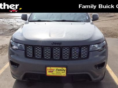 Used 2020 Jeep Grand Cherokee Altitude