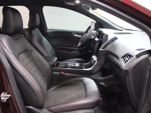 Used 2024 Ford Edge ST-Line AWD/4WD image 25