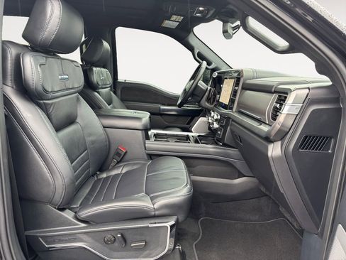 Used 2025 Ford F350 Platinum w/ Tremor Off-Road Package image 10