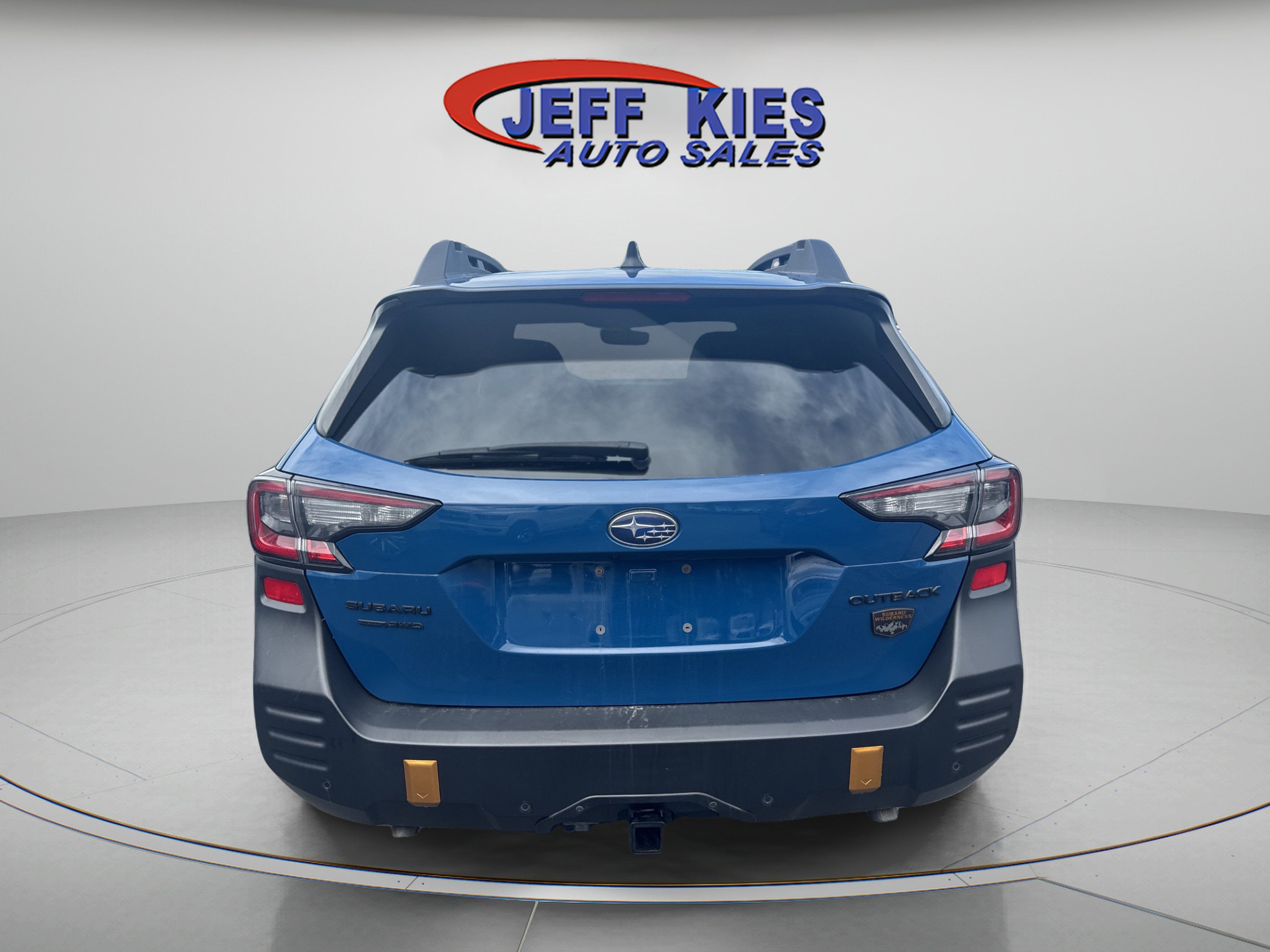 Used 2023 Subaru Outback Wilderness AWD/4WD image 5