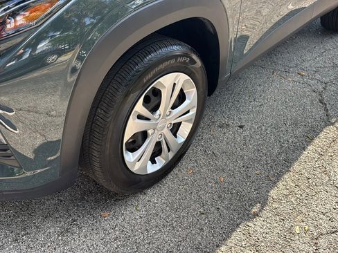 Used 2025 Chevrolet Trax LS w/ Driver Confidence Package image 32