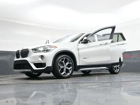 Used 2017 BMW X1 sDrive28i image 41
