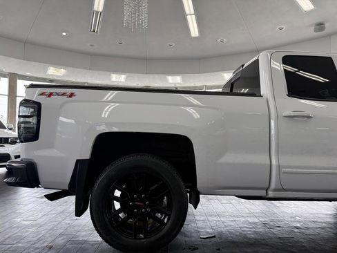 Used 2016 Chevrolet Silverado 1500 LT w/ LPO, Black Pack AWD/4WD image 7