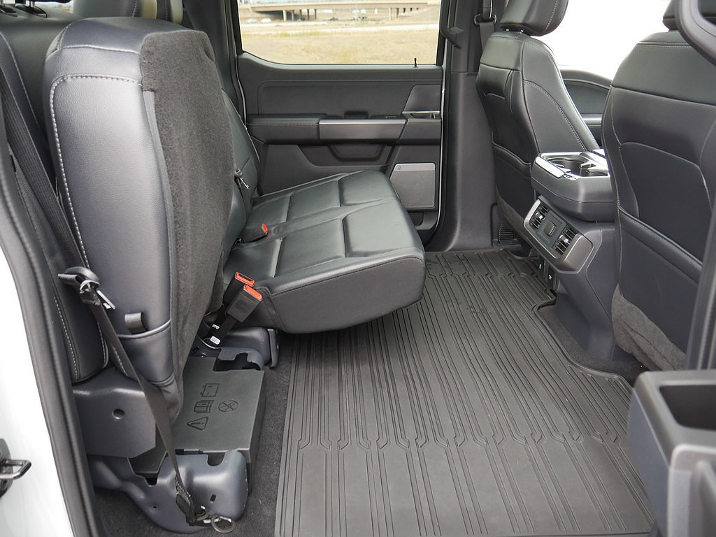 Used 2024 Ford F150 Lariat AWD/4WD image 57