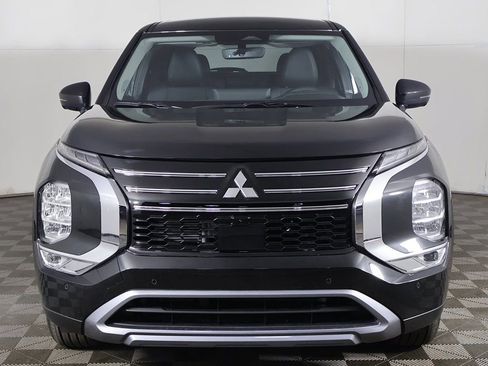 New 2026 Mitsubishi Outlander SE FWD image 11