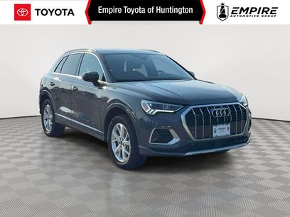 Used 2024 Audi Q3 2.0T Premium w/ Convenience Package