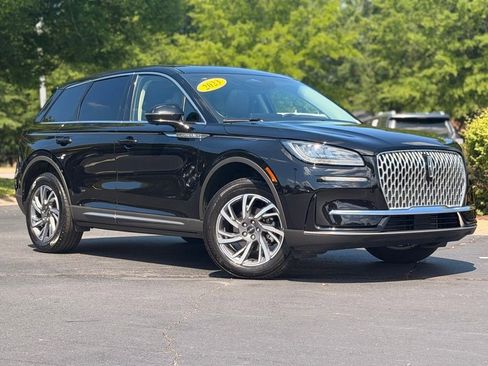 Used 2023 Lincoln Corsair FWD w/ Equipment Group 101A image 2