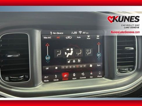 Used 2019 Dodge Charger Scat Pack w/ Plus Group RWD image 29