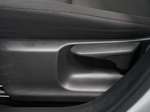 Certified 2023 Toyota Corolla LE image 30