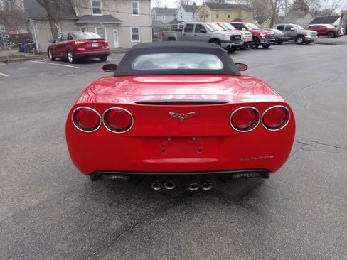 Used 2007 Chevrolet Corvette Convertible w/ Preferred Equipment Group image 7