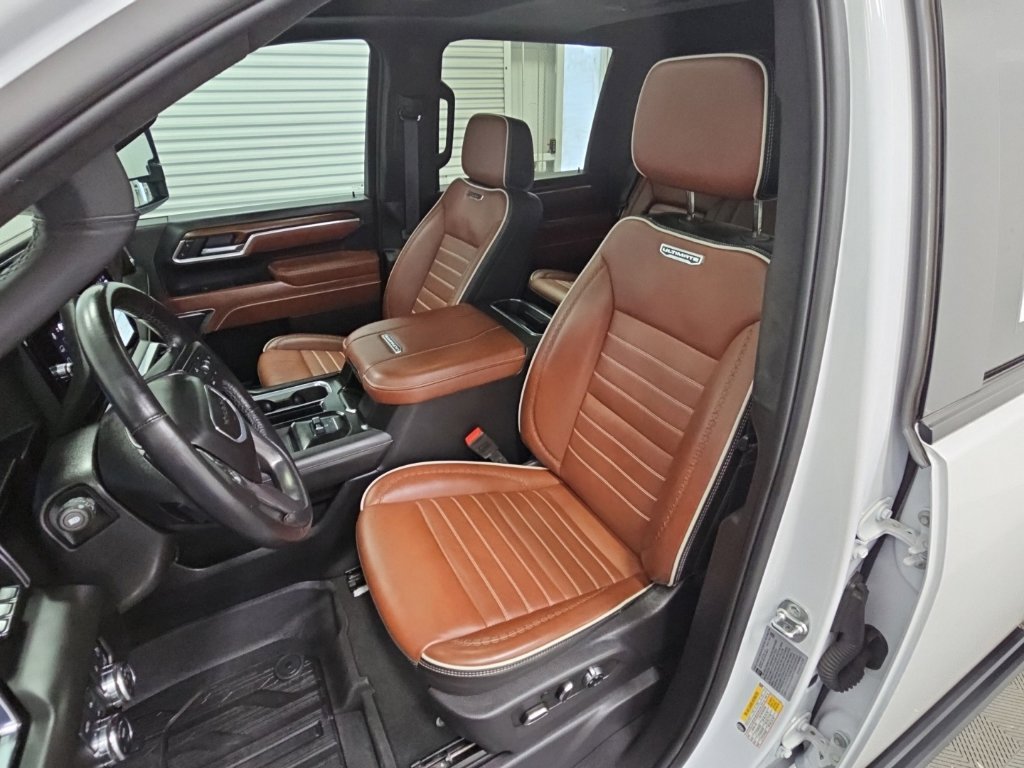 Used 2025 GMC Sierra 2500 Denali Ultimate AWD/4WD image 30