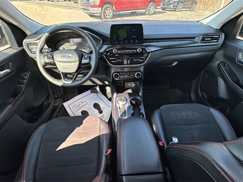 Certified 2022 Ford Escape SEL w/ SEL Stealth AWD Package image 12