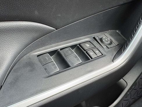 Used 2024 Toyota RAV4 SE AWD/4WD image 18