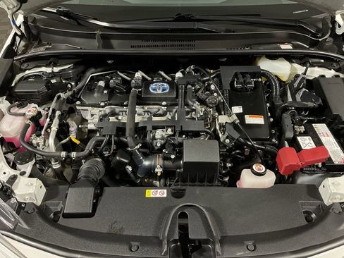 Used 2021 Toyota Corolla LE image 7