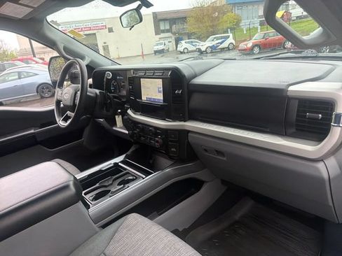 Used 2024 Ford F450 XLT AWD/4WD image 21