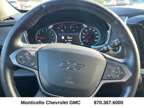 Used 2022 Chevrolet Traverse RS w/ LPO, Floor Liner Package image 12