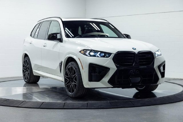 New 2026 BMW X5 M Competition w/ Executive Package AWD/4WD image 5
