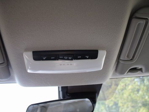 New 2025 Nissan Versa SV w/ Trunk Package image 14