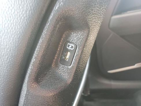 Used 2023 Kia Sportage EX AWD/4WD image 15