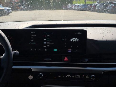 New 2026 Kia Carnival SX FWD image 21