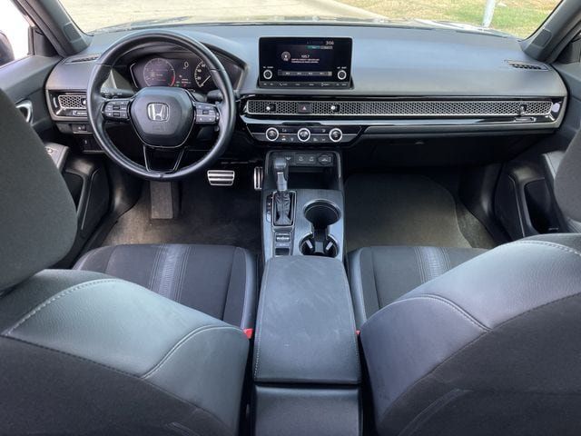 Used 2025 Honda Civic Sport image 10