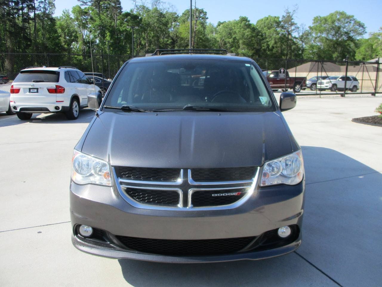 Used 2020 Dodge Grand Caravan SXT FWD image 5