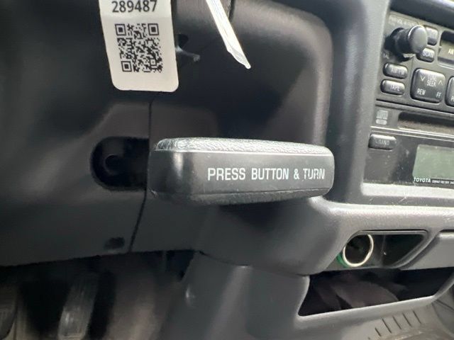 Used 1993 Toyota 4Runner SR5 AWD/4WD image 18