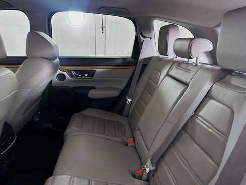 Used 2019 Honda CR-V Touring image 28