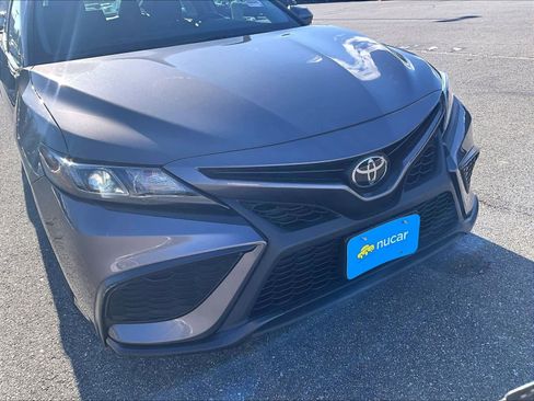 Used 2023 Toyota Camry SE image 31