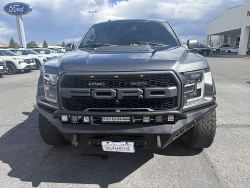 Used 2018 Ford F150 Raptor w/ Equipment Group 802A Luxury AWD/4WD image 3