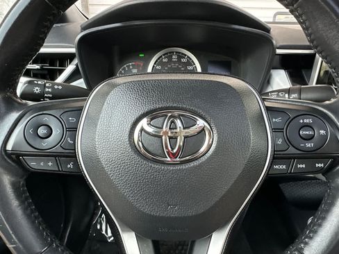 Used 2020 Toyota Corolla SE w/ SE Premium Package FWD image 22