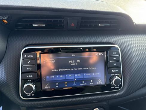 Certified 2024 Nissan Kicks S image 23