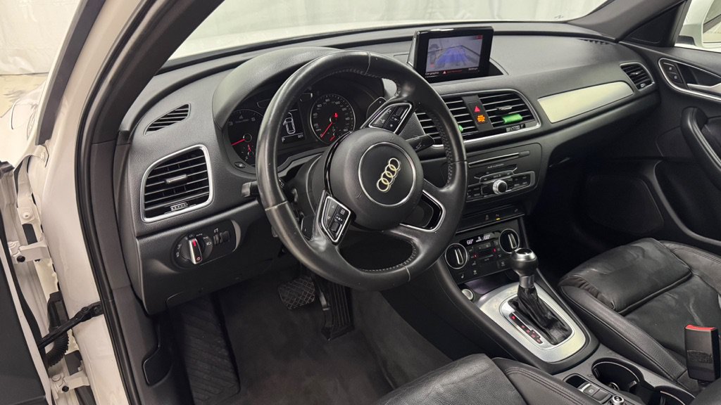 Used 2018 Audi Q3 2.0T Premium w/ Convenience Package FWD image 14