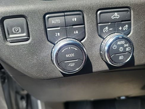 Used 2024 GMC Sierra 1500 Elevation AWD/4WD image 15
