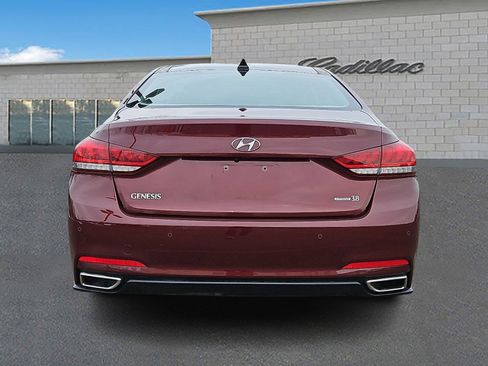 Used 2015 Hyundai Genesis 3.8 w/ Option Group 04 image 5