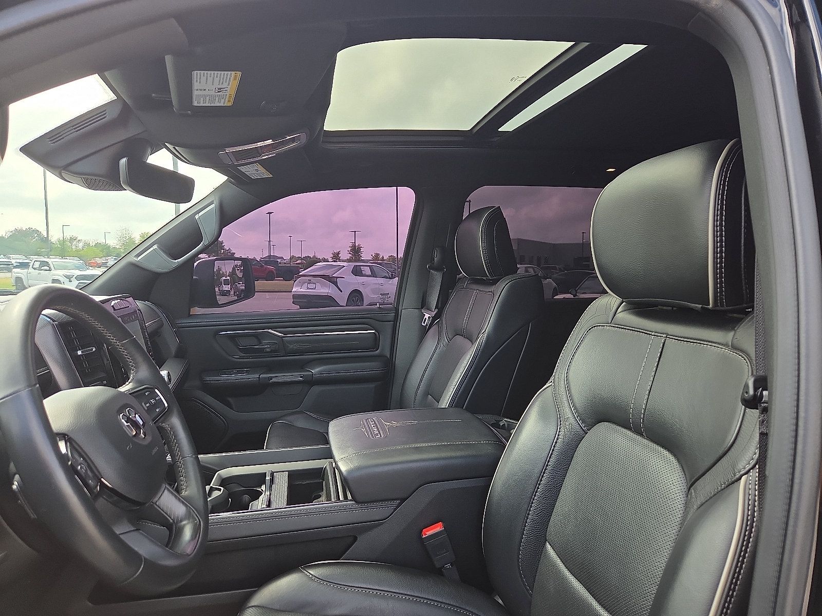 Used 2024 RAM 1500 Limited AWD/4WD image 13