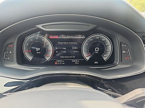 Used 2022 Audi Q7 2.0T Premium AWD/4WD image 17